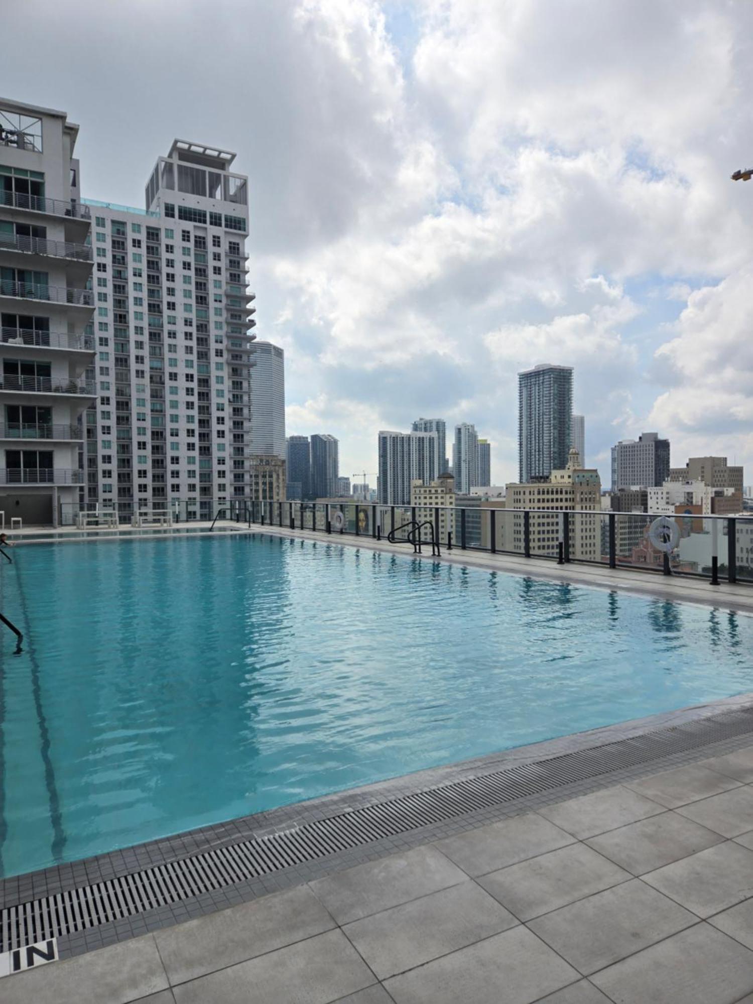 Myami With Balcony Appartement Miami